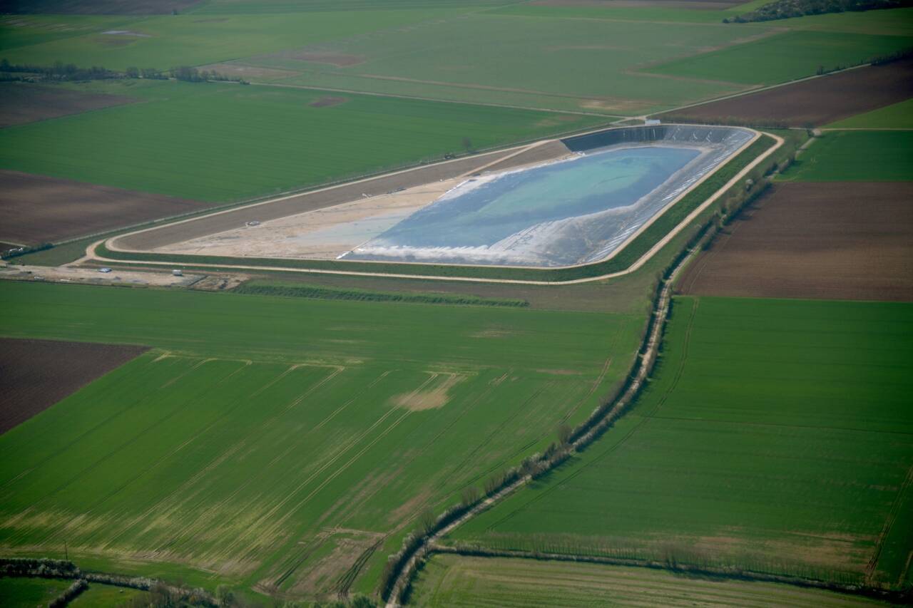 La Bassine de Sainte Soline : Entre Controverse et Écologie