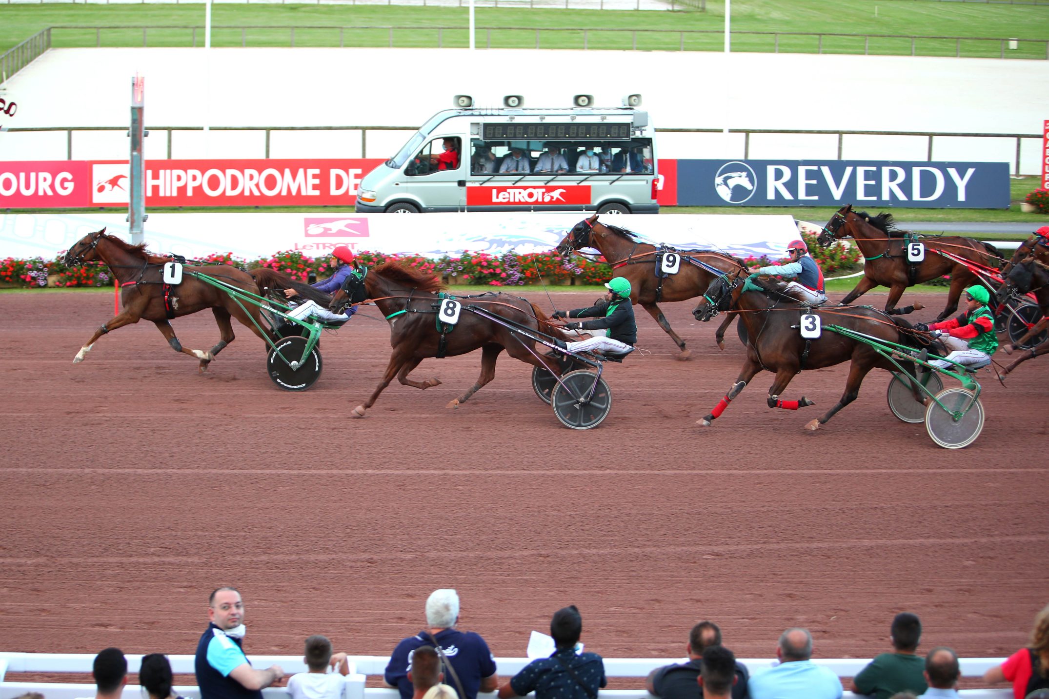 Arrivée du Quinté : Tout Savoir sur les Résultats des Courses Hippiques