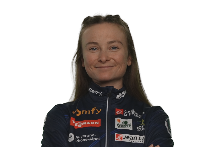 Jeanne Richard : la jeune biathlète française remarquée pour sa précision au tir