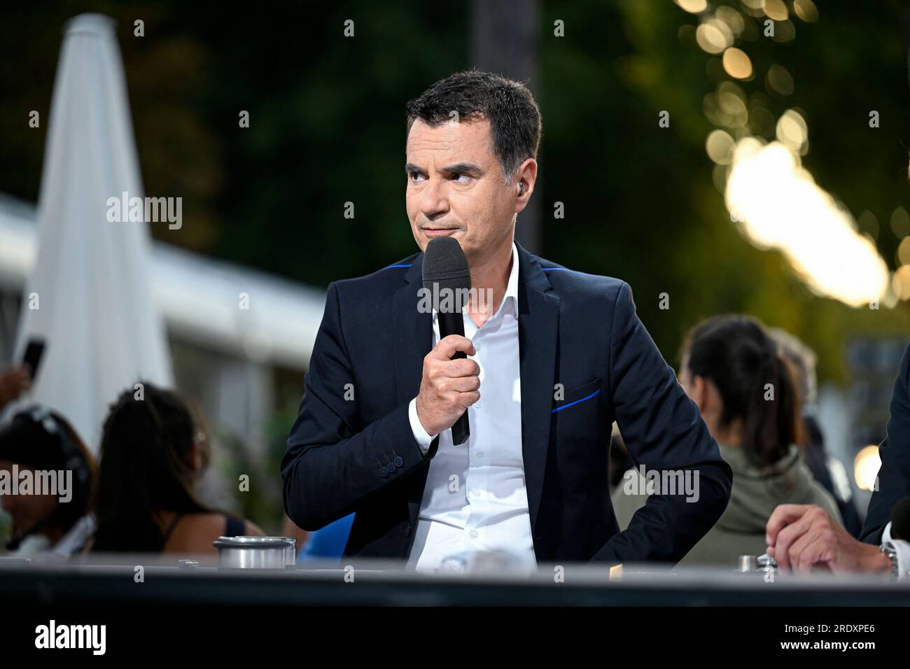 Laurent Luyat : France 2 retire L'Anneau après un échec d'audience retentissant