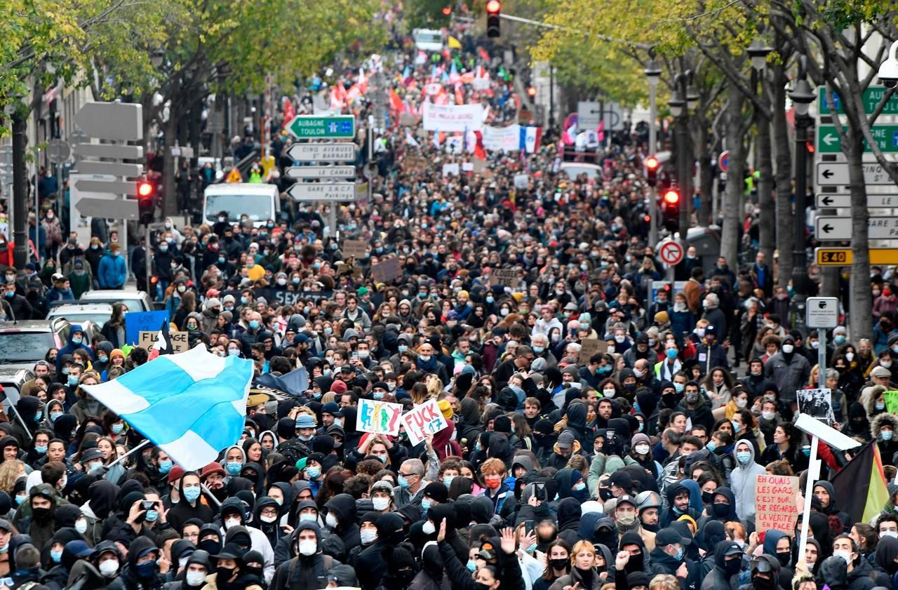 Manifestation à Paris aujourd'hui : les médecins libéraux se mobilisent massivement