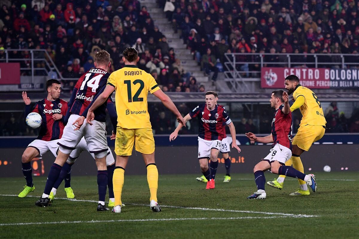 bologne – ac milan : Milan s&rsquo;impose 3-1 et relance ses ambitions