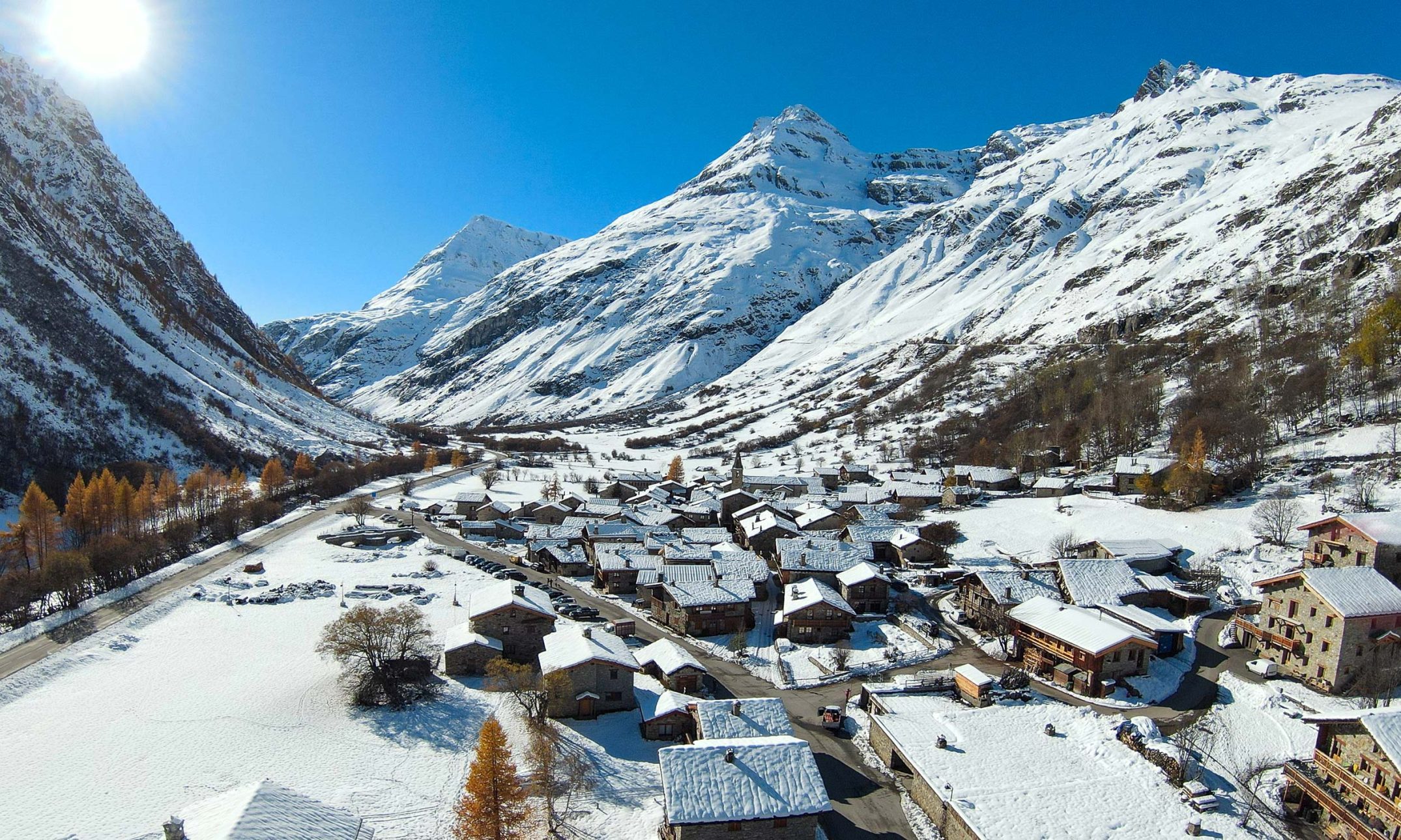Bonneval-sur-Arc : entre patrimoine, tourisme et défis alpins
