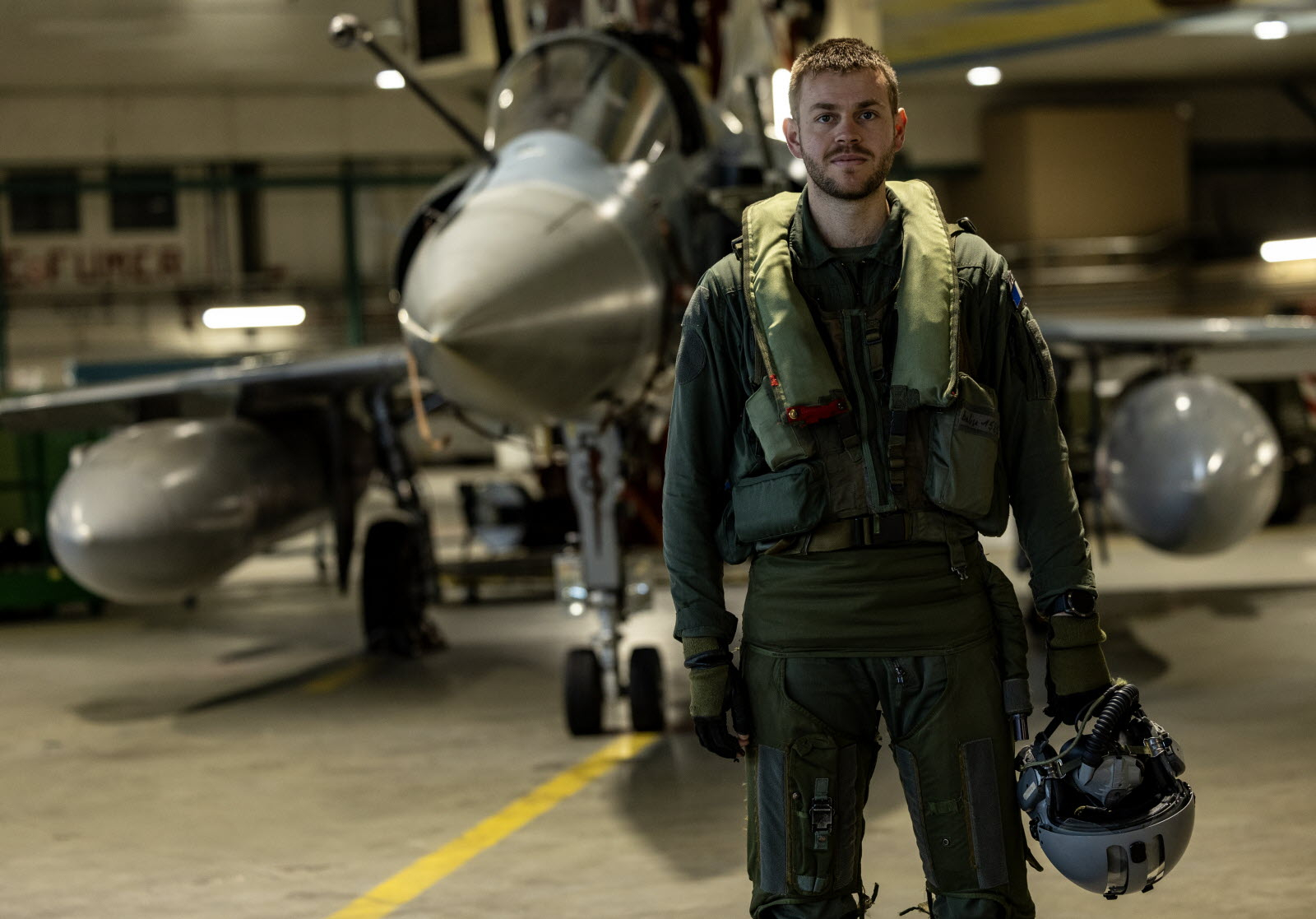 Pilote de chasse : rôle, formation et défis actuels
