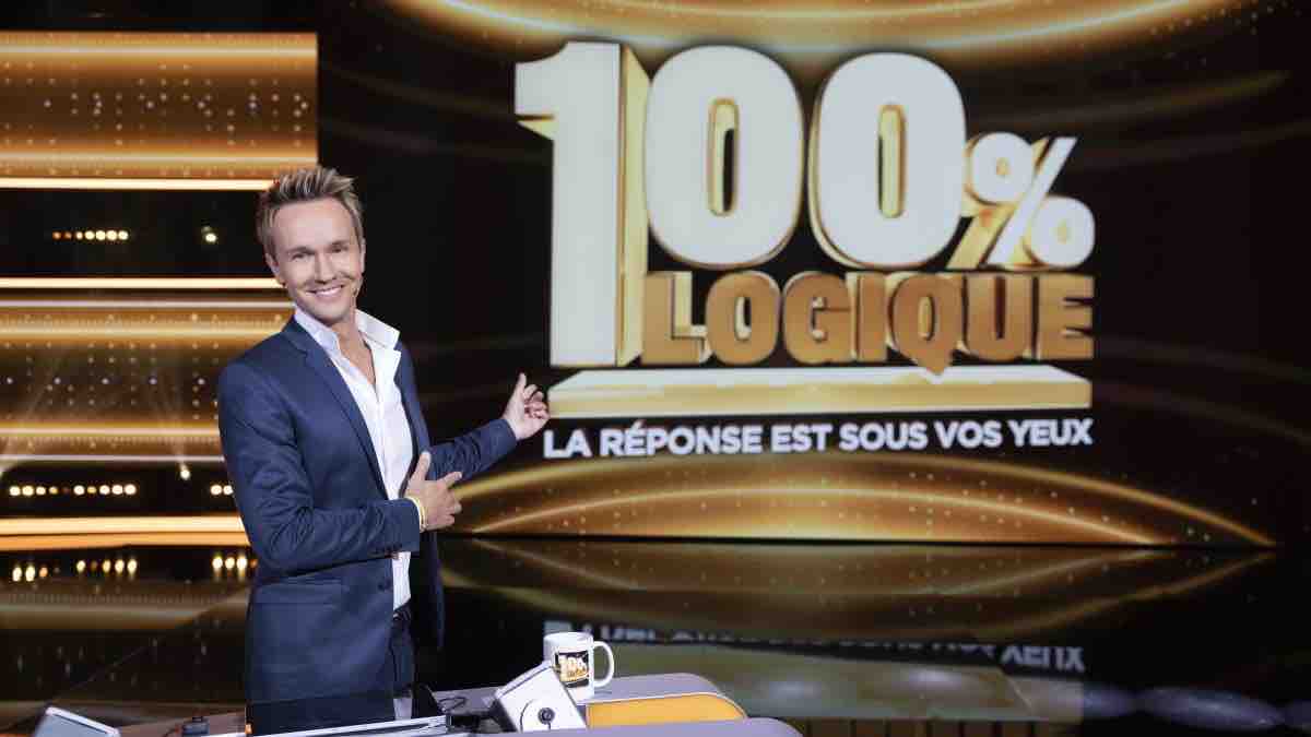 100 logique : le jeu TV 100% logique animé par Cyril Féraud