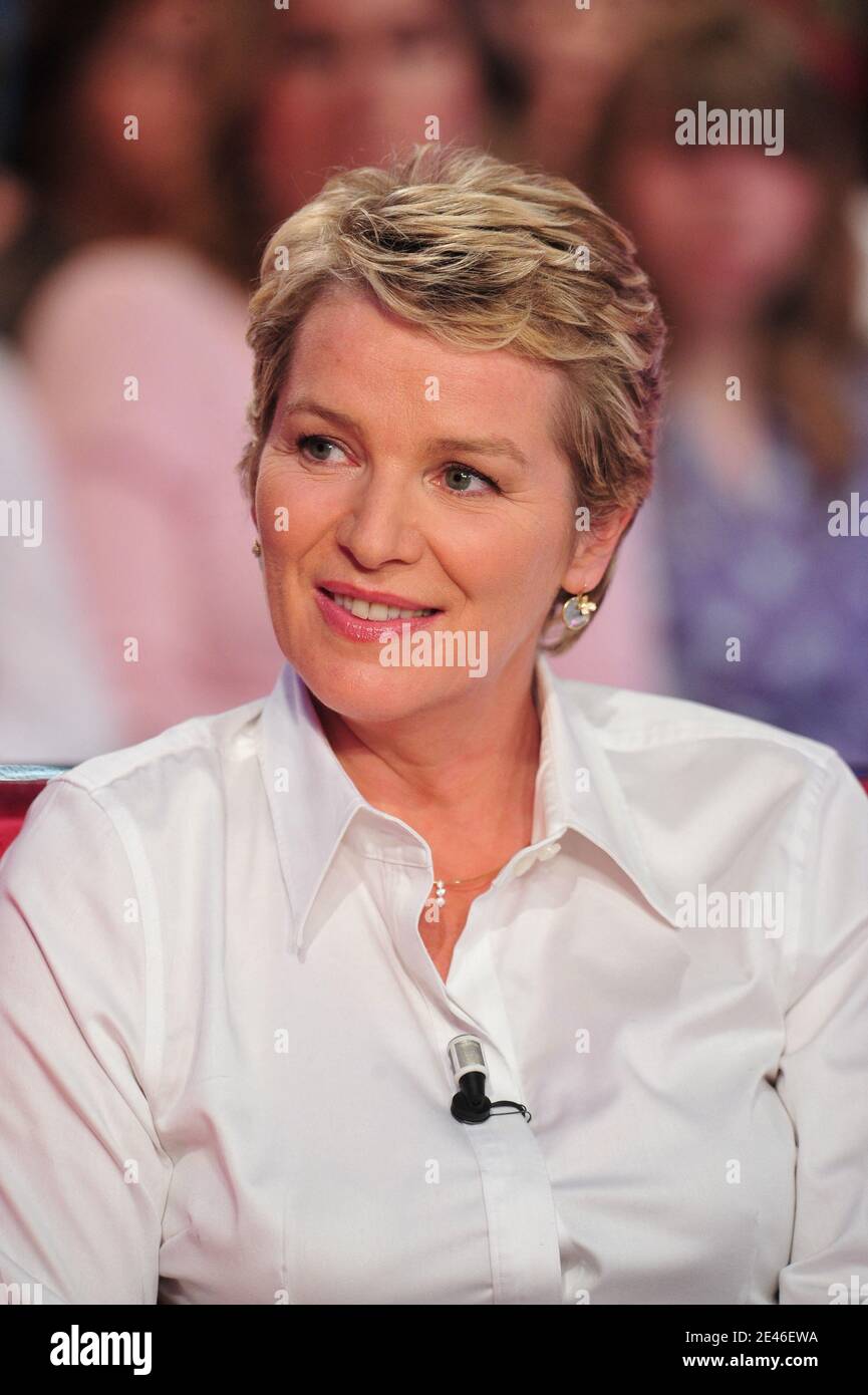 Élise Lucet : portrait d&rsquo;une journaliste d&rsquo;investigation