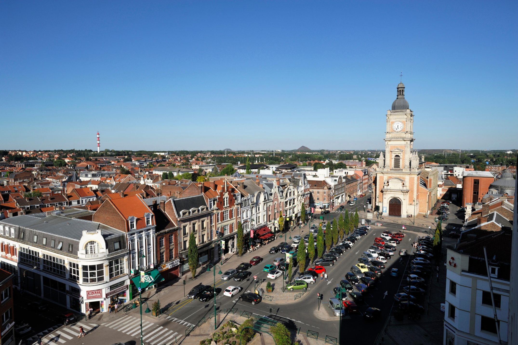 Lens ville : atouts, patrimoine et vie locale à Lens